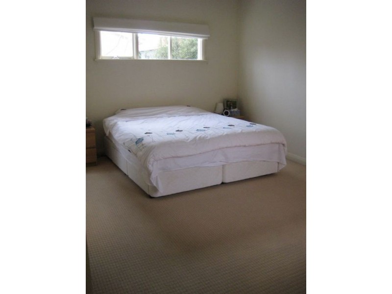 25C Thackeray Street, Elwood VIC 3184