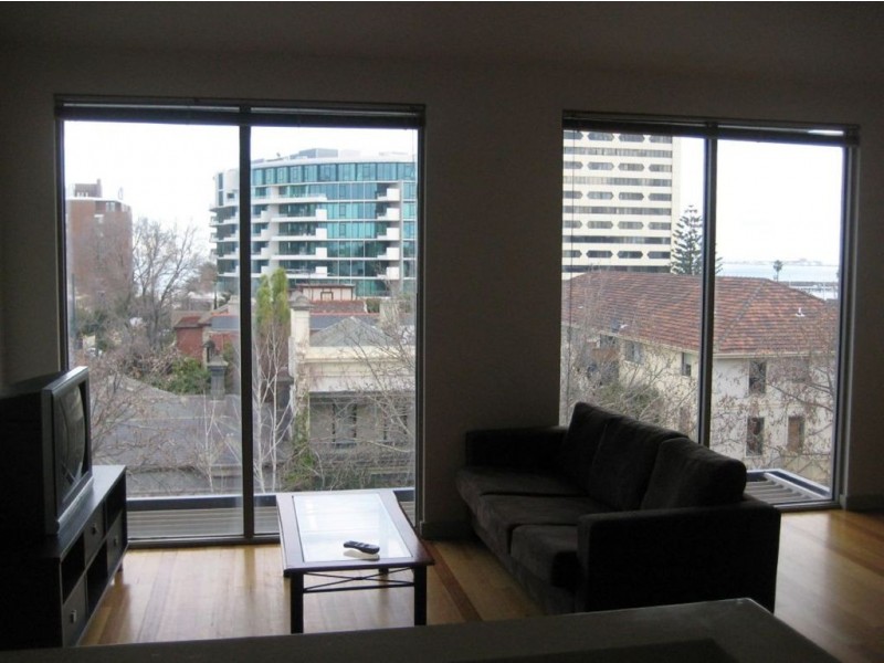 22/12 Acland Street, St Kilda VIC 3182