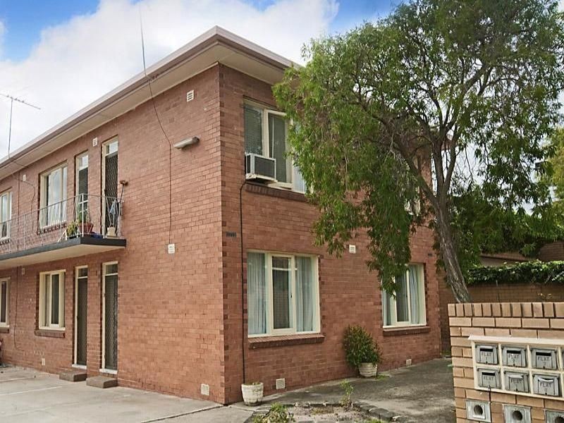 1/20 Loch Avenue, St Kilda East VIC 3183