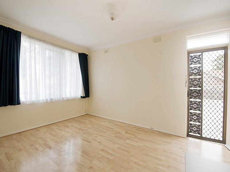 1/20 Loch Avenue, St Kilda East VIC 3183