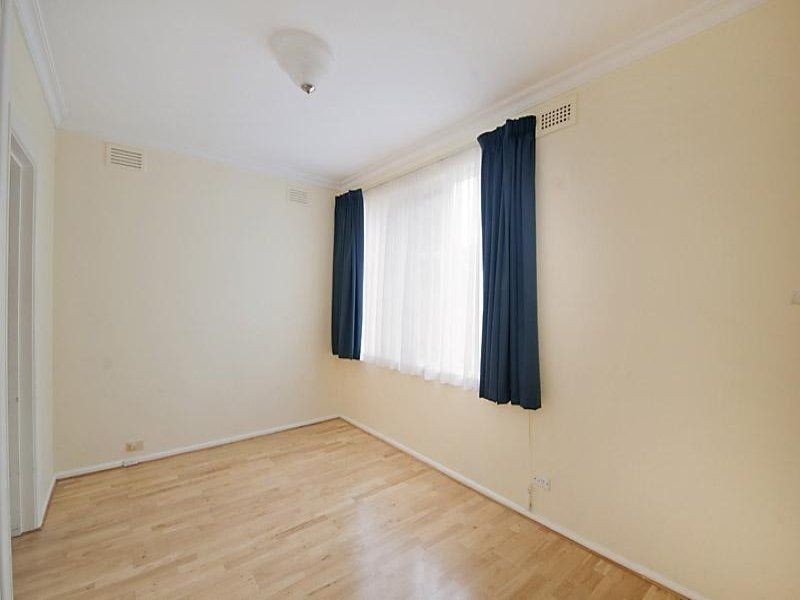 1/20 Loch Avenue, St Kilda East VIC 3183