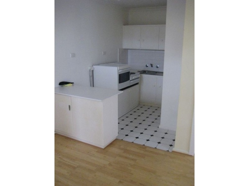 1/20 Loch Avenue, St Kilda East VIC 3183