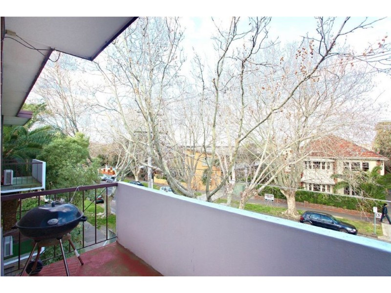 8/10 Dickens Street, Elwood VIC 3184