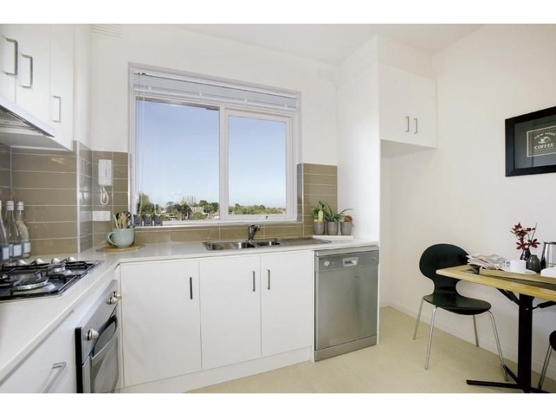 1/42 Wilgah Street, St Kilda East VIC 3183