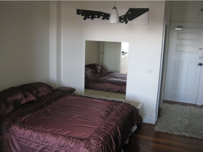 404/129 Fitzroy Street, St Kilda VIC 3182