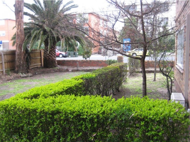 6/129 Alma Road, St Kilda East VIC 3183