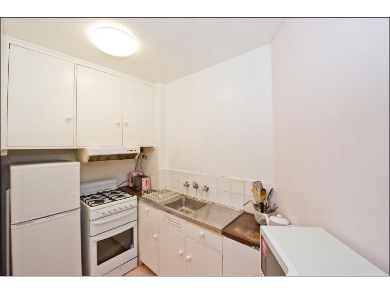 2/36 Waterloo, St Kilda VIC 3182