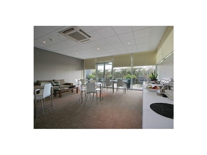 103/337 Stud Road, Wantirna South VIC 3152