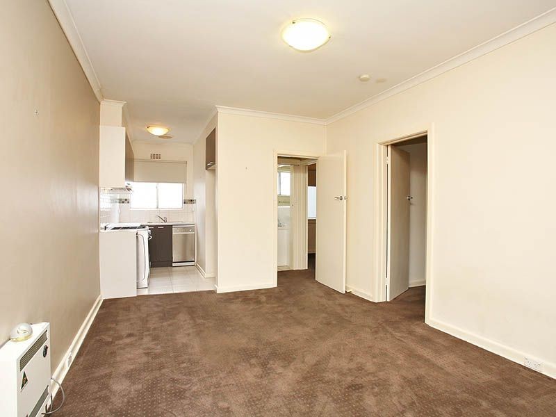 6/37 Ruskin Street, Elwood VIC 3184