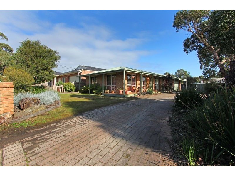 6 Olympic Parade, Dromana VIC 3936