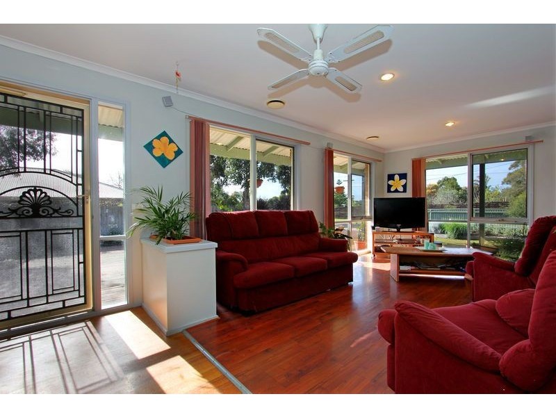 6 Olympic Parade, Dromana VIC 3936