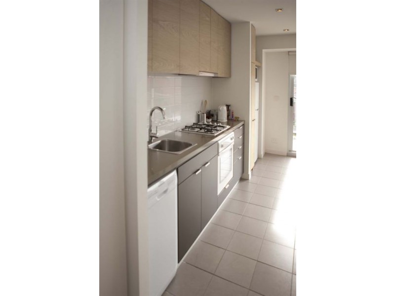 202/135 Inkerman Street, St Kilda VIC 3182