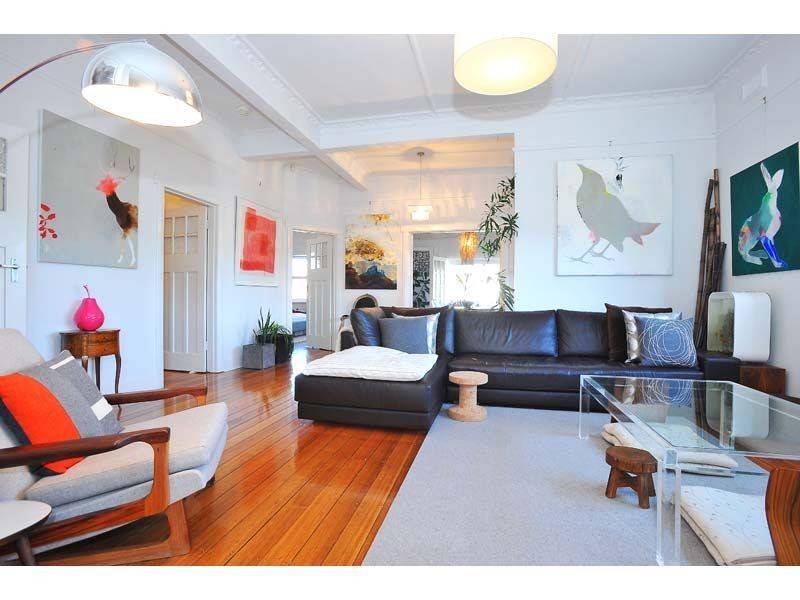 2/32 Burnett Street, St Kilda VIC 3182