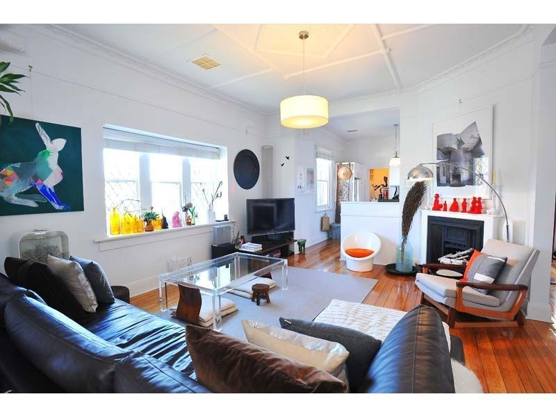 2/32 Burnett Street, St Kilda VIC 3182