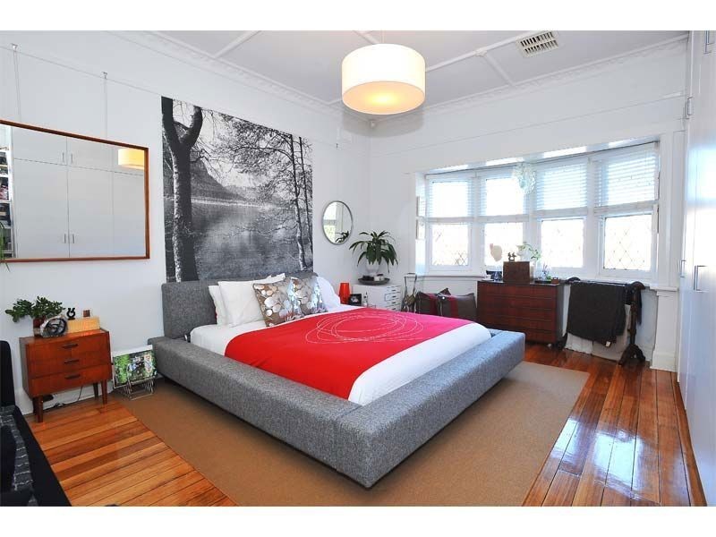 2/32 Burnett Street, St Kilda VIC 3182