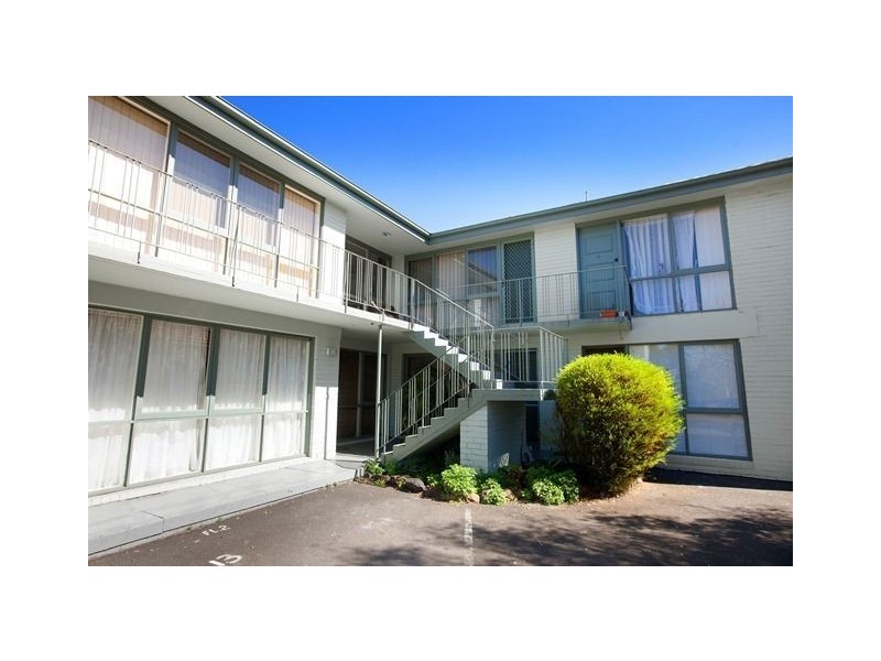 10/7 Gardenia Road, Elsternwick VIC 3185