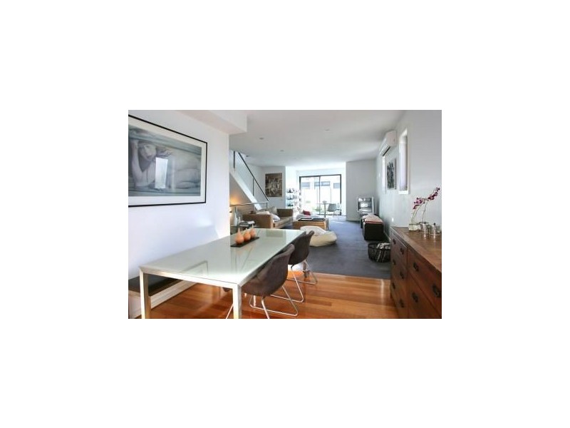 4/9 Marine Avenue, St Kilda VIC 3182