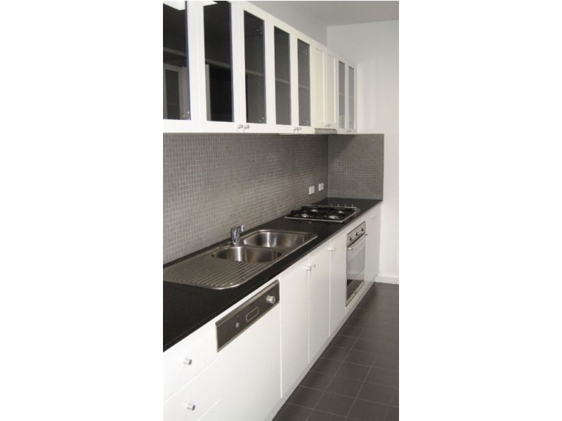 4/9 Marine Avenue, St Kilda VIC 3182