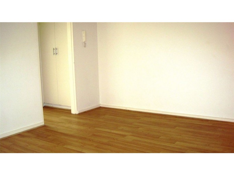 1/37 Foam Street, Elwood VIC 3184