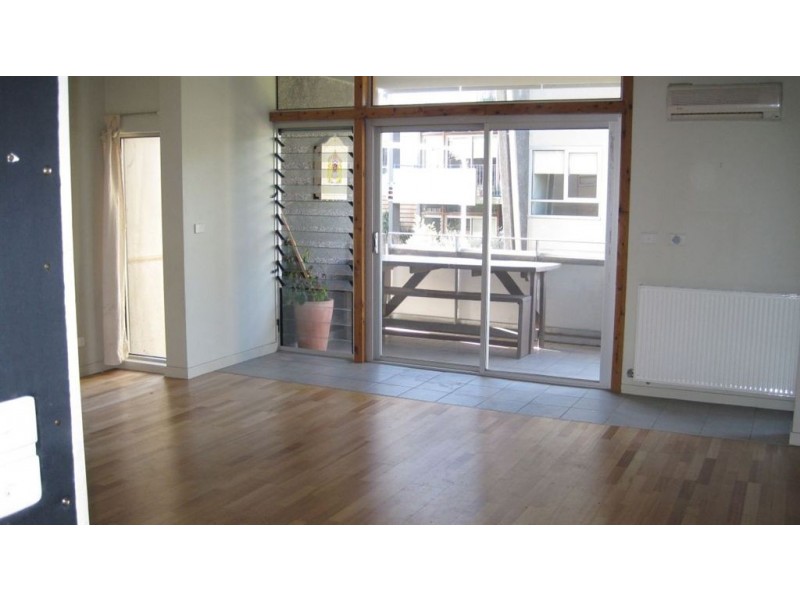 204/5 Greeves Street, St Kilda VIC 3182