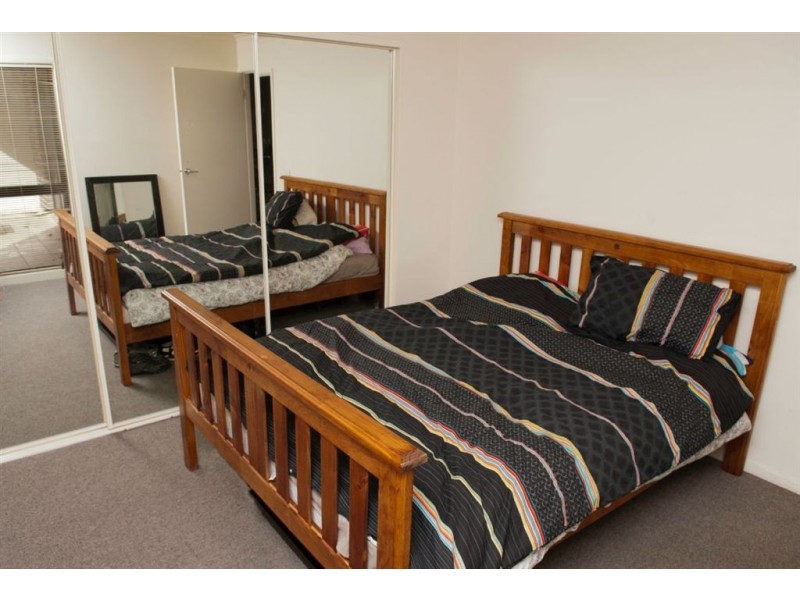 2/26 Wellington Street, St Kilda VIC 3182