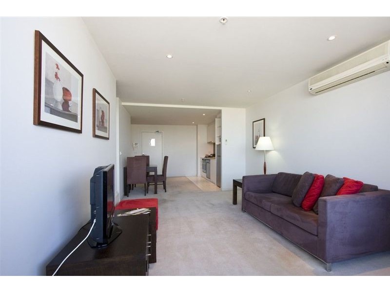 1011/8 Dorcas Street, South Melbourne VIC 3205