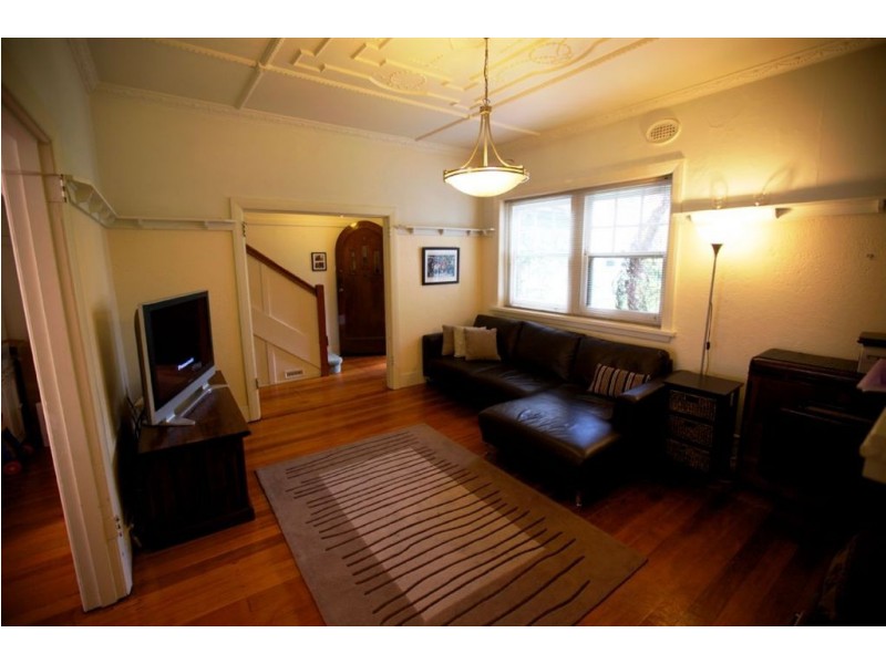 6/3 Glen Eira Road, Elwood VIC 3184