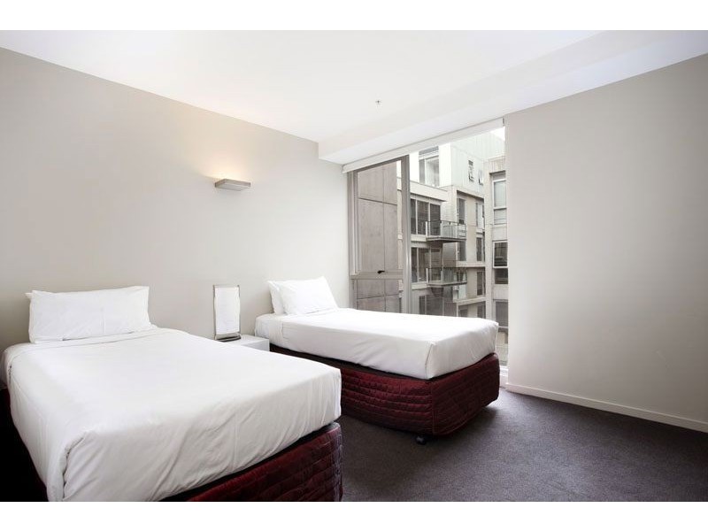 305M/201 Powlett Street, East Melbourne VIC 3002