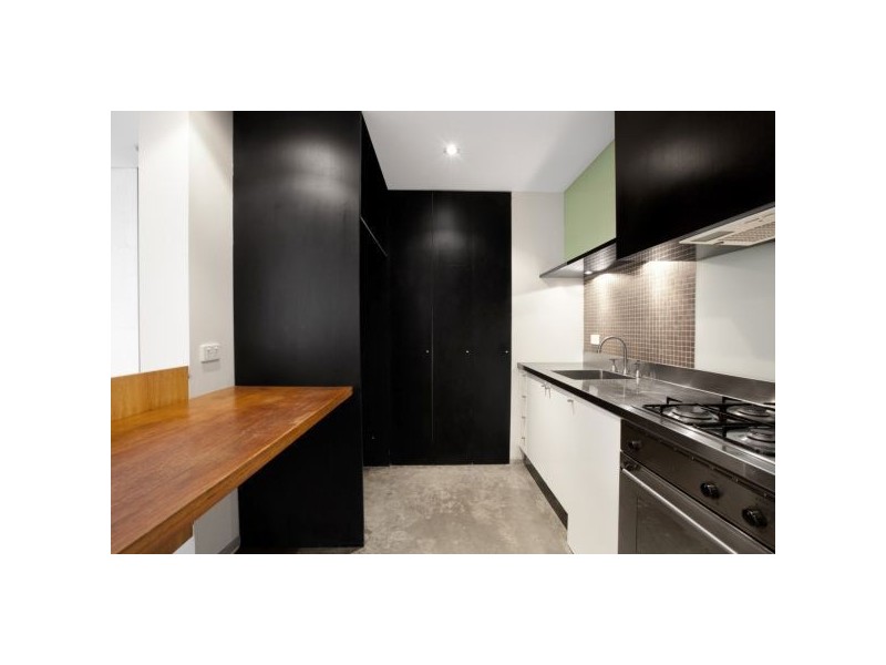 1 Mirka Lane, St Kilda VIC 3182