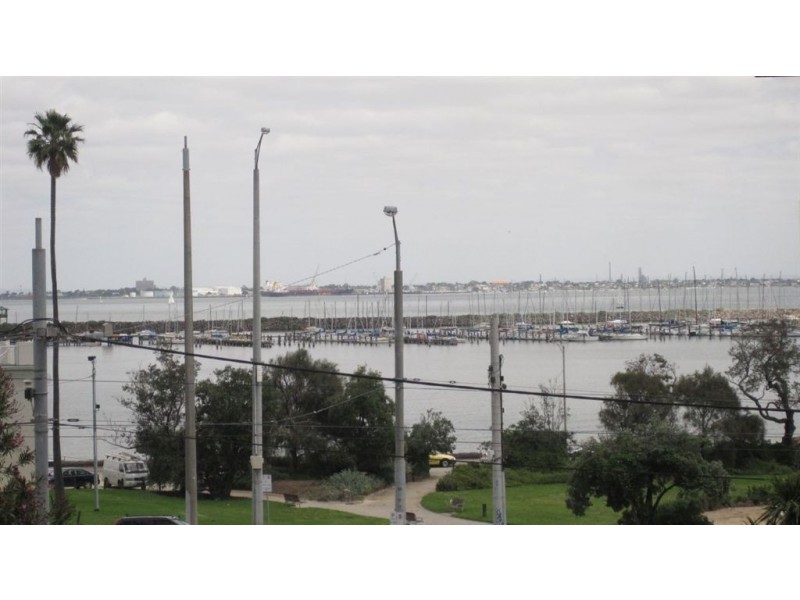 15/1 The Esplanade, St Kilda VIC 3182