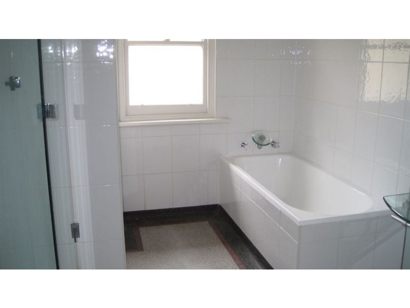 3/372 Orrong Road, Caulfield North VIC 3161