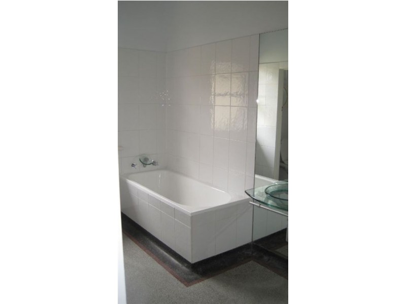 3/372 Orrong Road, Caulfield North VIC 3161