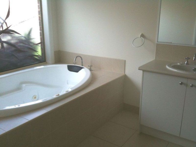 13 Samuel Court, Hastings VIC 3915