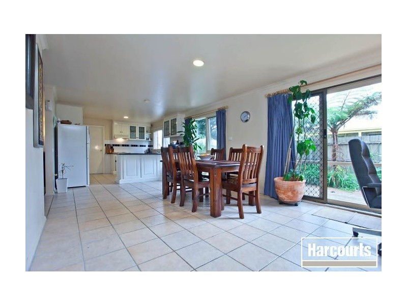 15 Michelle Drive, Hastings VIC 3915