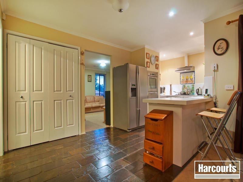 12 Hilltop Rise, Hastings VIC 3915