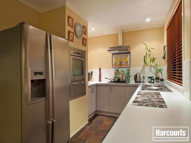 12 Hilltop Rise, Hastings VIC 3915