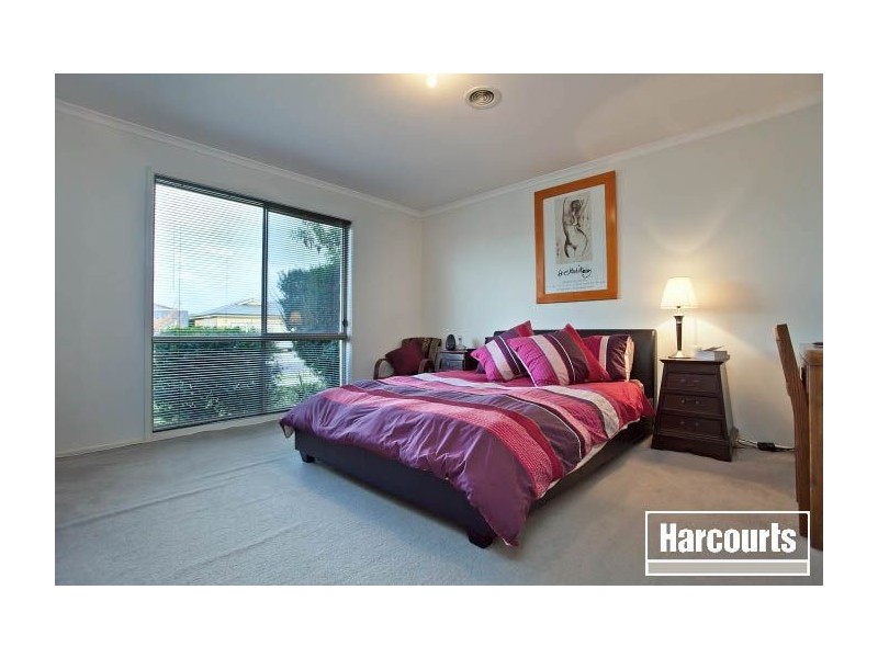 24 Lantons Way, Hastings VIC 3915