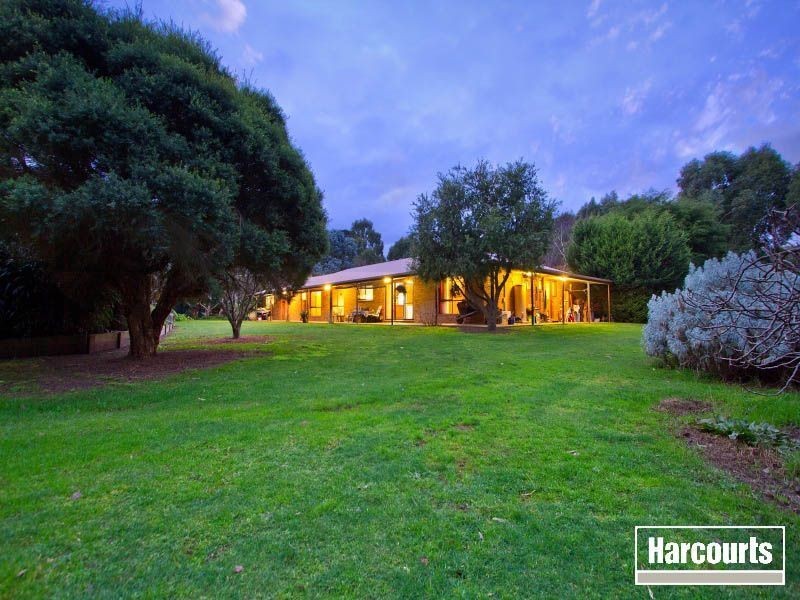 2 Pineview Lane, Hastings VIC 3915