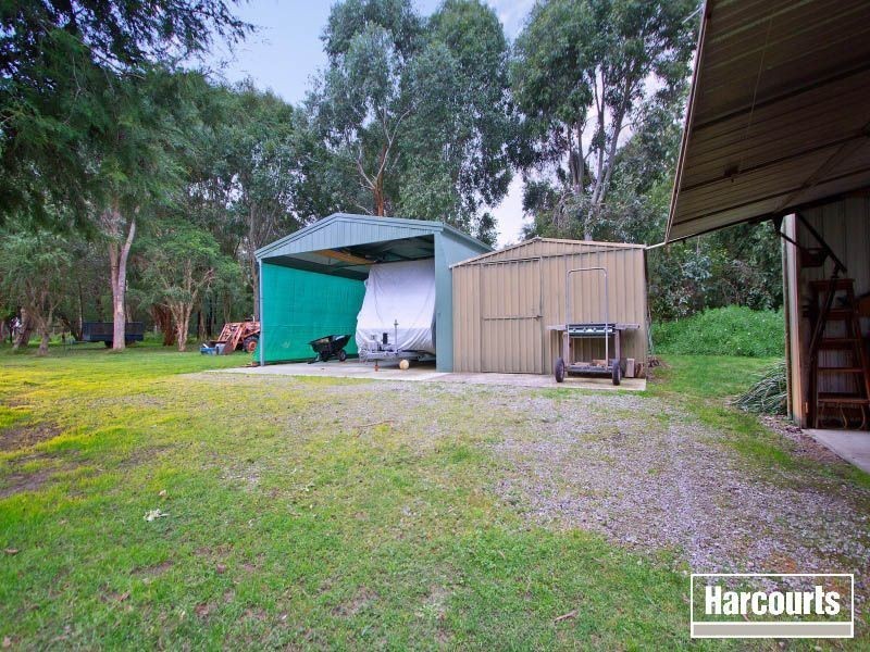 2 Pineview Lane, Hastings VIC 3915
