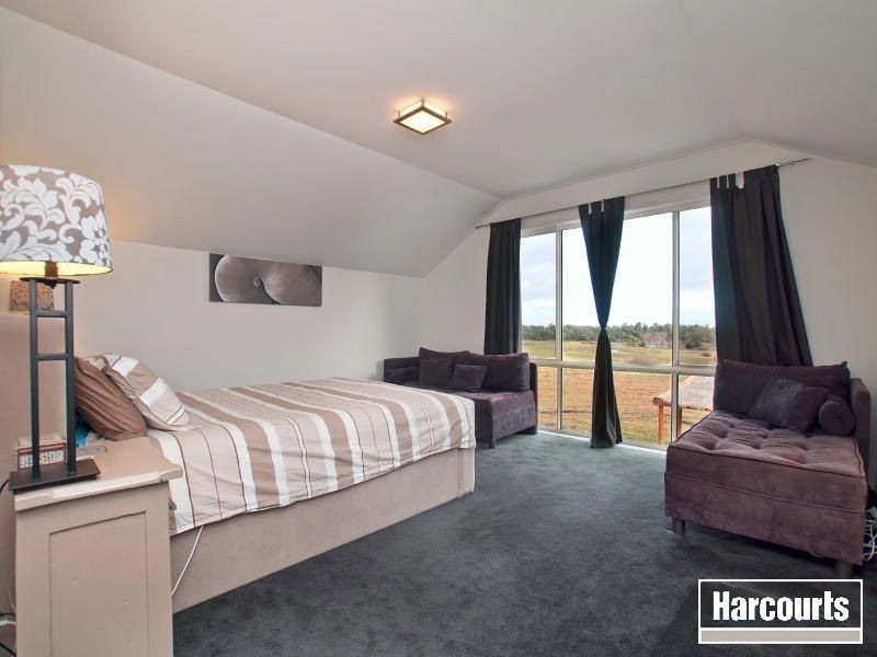 6 Stilt Close, Blind Bight VIC 3980