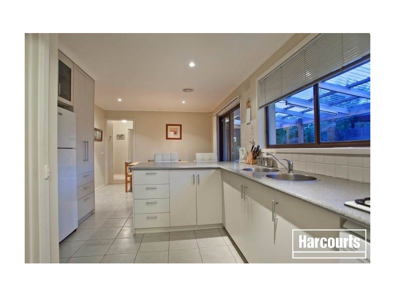 2 Wiltshire Drive, Somerville VIC 3912
