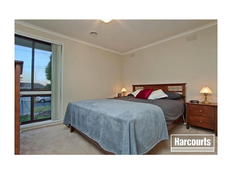 2 Wiltshire Drive, Somerville VIC 3912