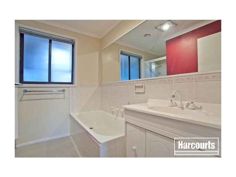 2 Wiltshire Drive, Somerville VIC 3912