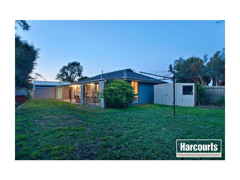 2 Wiltshire Drive, Somerville VIC 3912