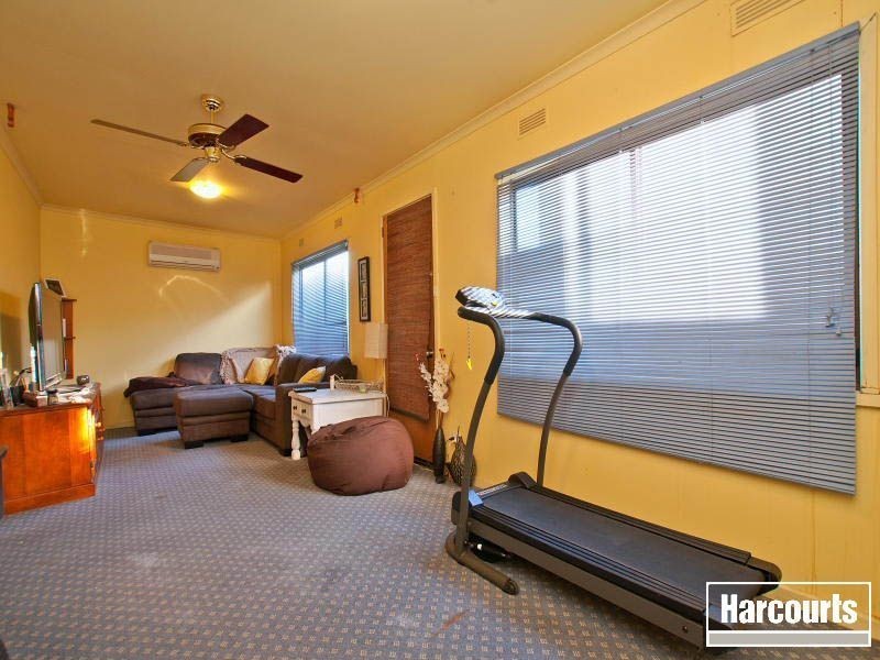 1/2 Spring Street, Hastings VIC 3915