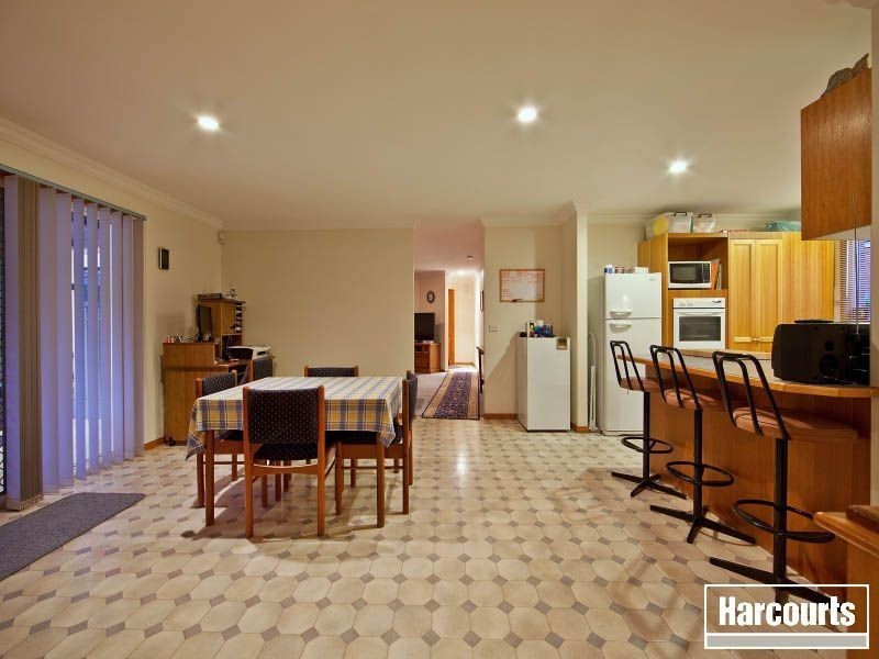 15 Sudholz Street, Bittern VIC 3918