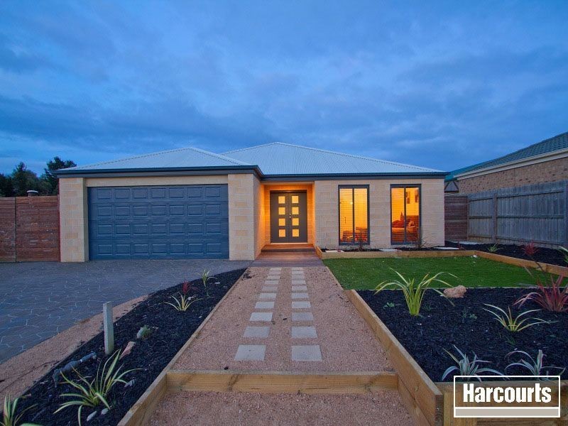 47 Spruce Drive, Hastings VIC 3915