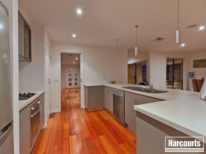 47 Spruce Drive, Hastings VIC 3915