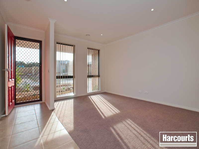 33 Olivia Way, Hastings VIC 3915