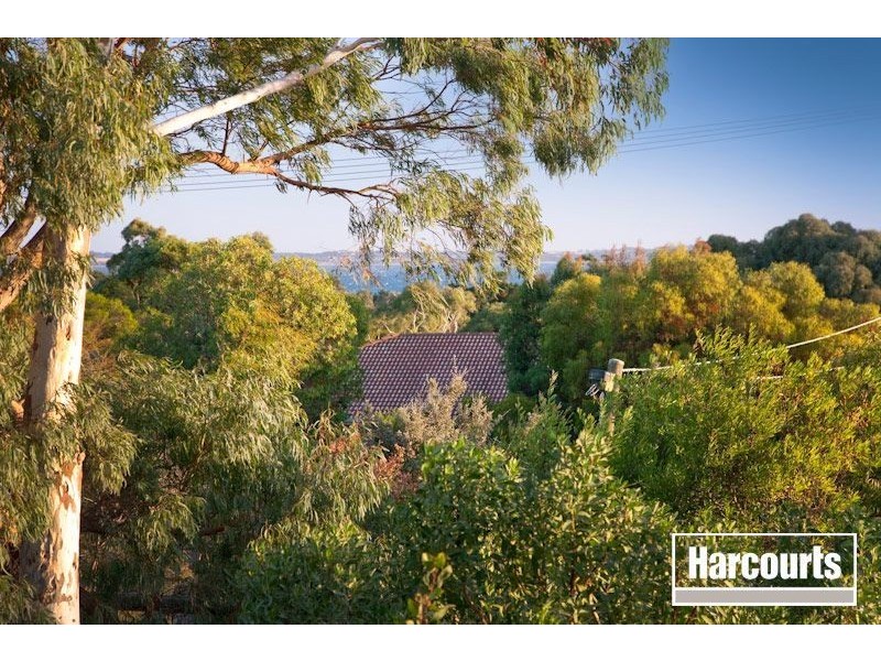 84 Beach Hill Avenue, Somers VIC 3927